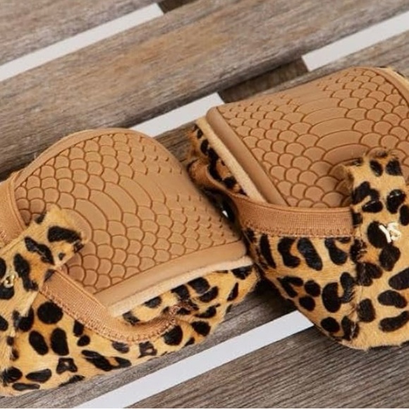 Yosi Samra Tan and Black Leopard Print Flats size 8 NWOT. - Picture 4 of 8